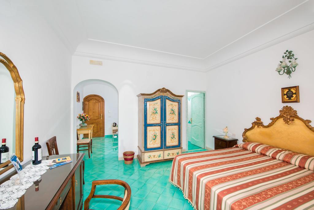 La Rosa Dei Venti Aparthotel Позитано Екстериор снимка